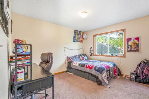 1077 26th Avenue SE, Minneapolis, MN 55414