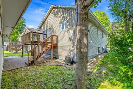 1077 26th Avenue SE, Minneapolis, MN 55414