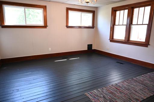 111 E Elm Avenue, Upsala, MN 56384