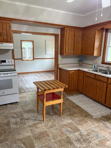 111 E Elm Avenue, Upsala, MN 56384