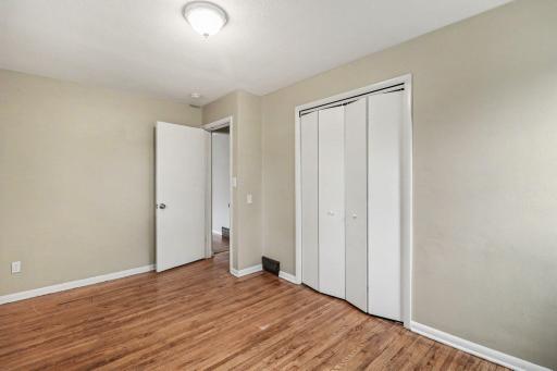 875 Iroquois Avenue, Saint Paul, MN 55119