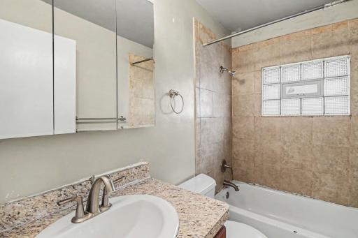 875 Iroquois Avenue, Saint Paul, MN 55119
