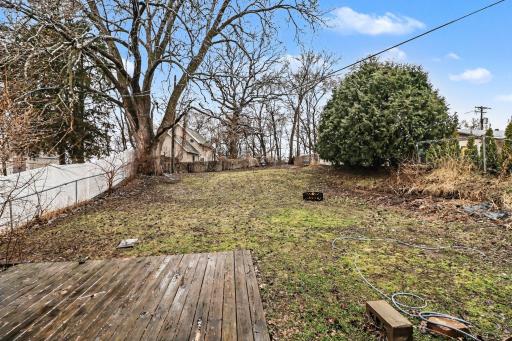 875 Iroquois Avenue, Saint Paul, MN 55119