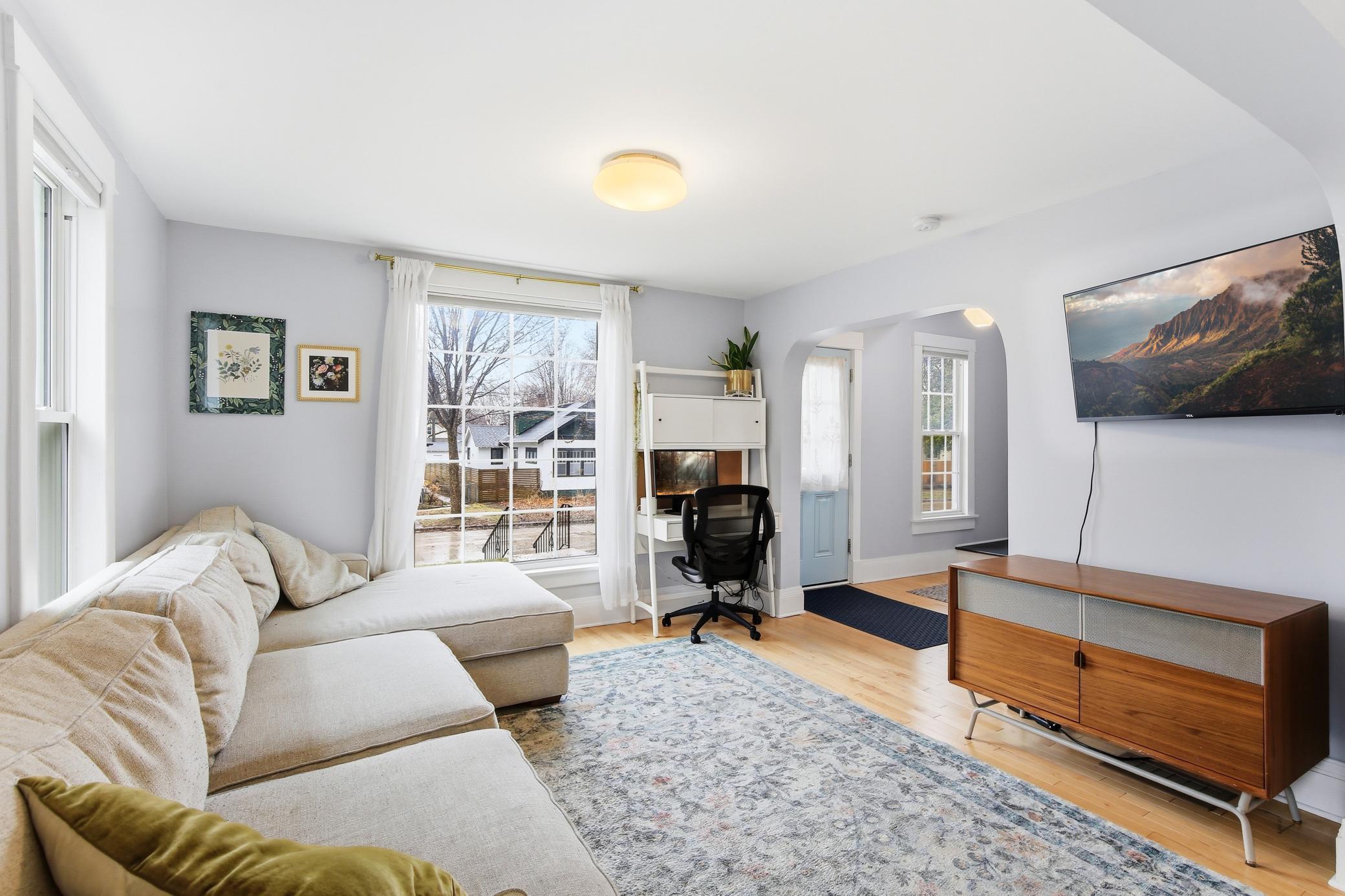 Options for a small home office are there too!