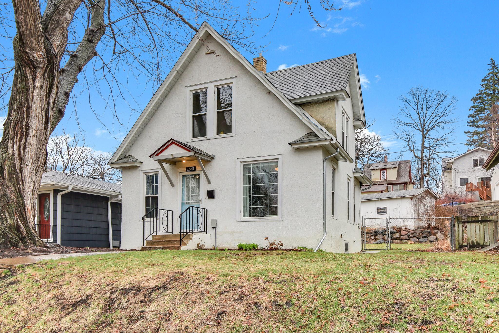 Welcome home to 2641 Pierce St NE!