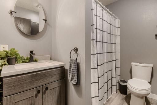 7841 corey path - Web Quality - 022 - 22 Bathroom.jpg