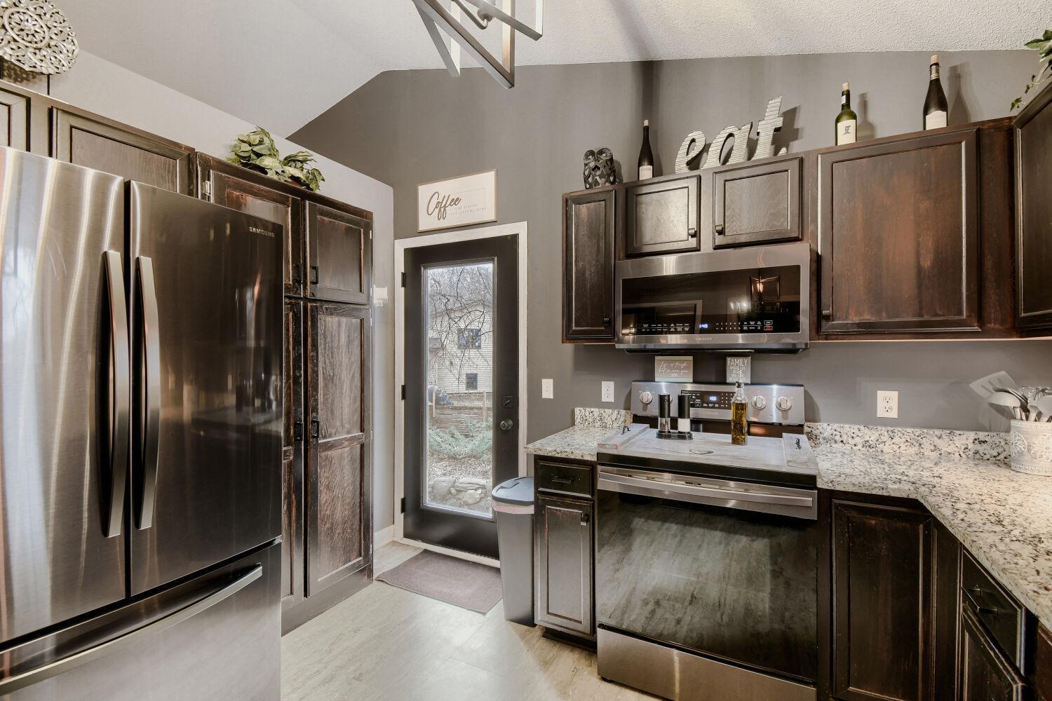 7841 corey path - Web Quality - 023 - 23 Garage.jpg