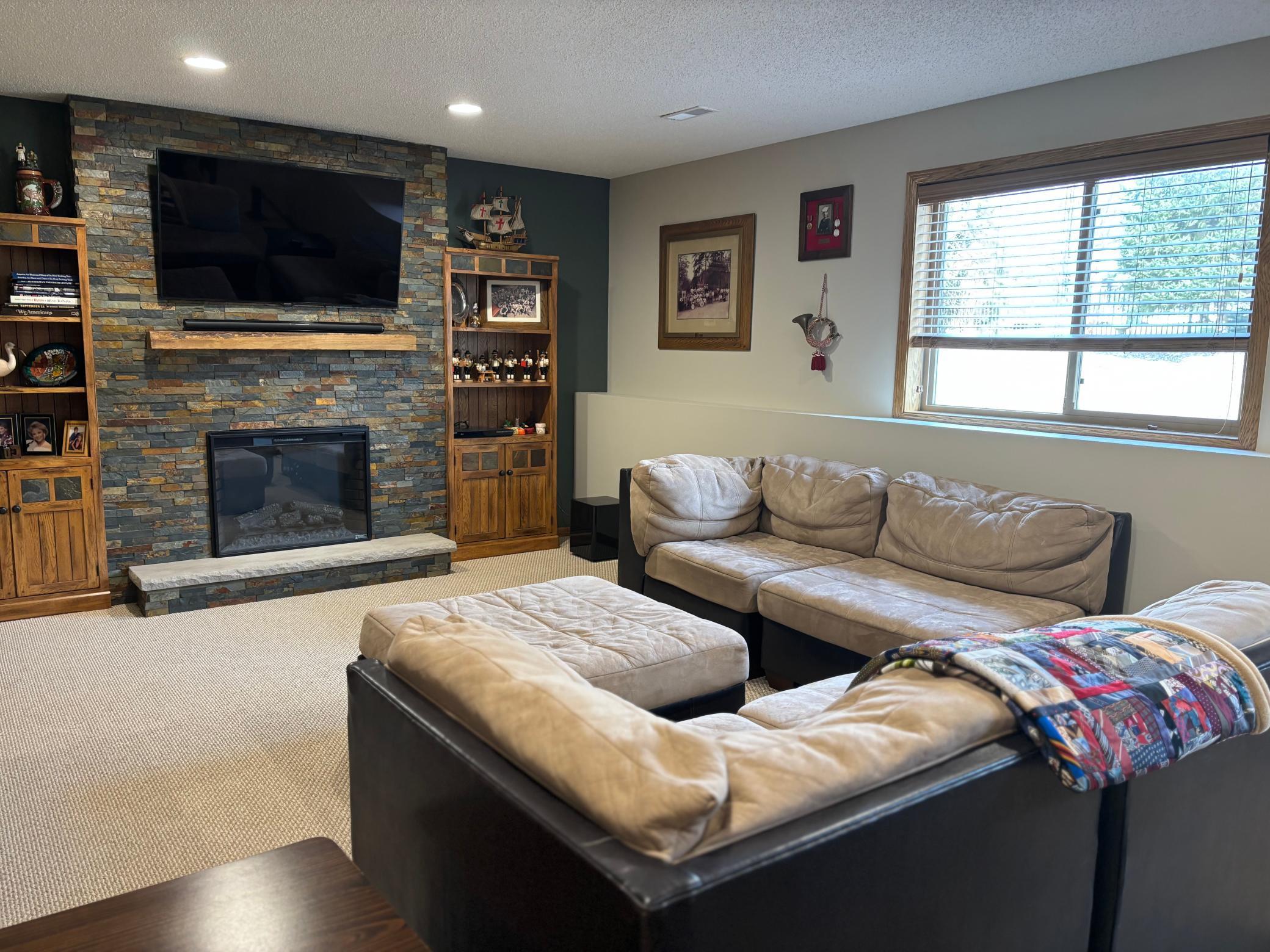 29) 69566-69cee0d2bf495.jpeg