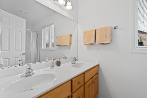 Dual Vanity with Common Full Bath on Upper Level