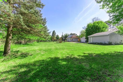 612 73rd Avenue N, Brooklyn Park, MN 55444