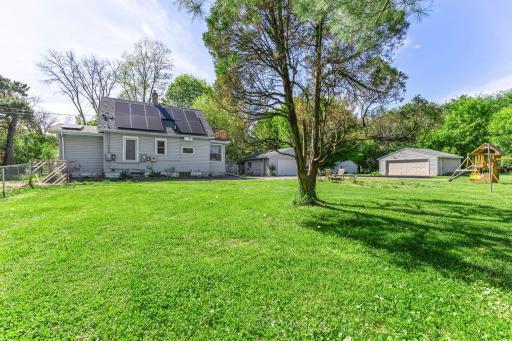 612 73rd Avenue N, Brooklyn Park, MN 55444
