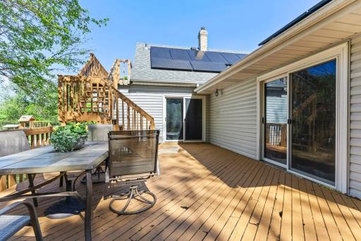 612 73rd Avenue N, Brooklyn Park, MN 55444