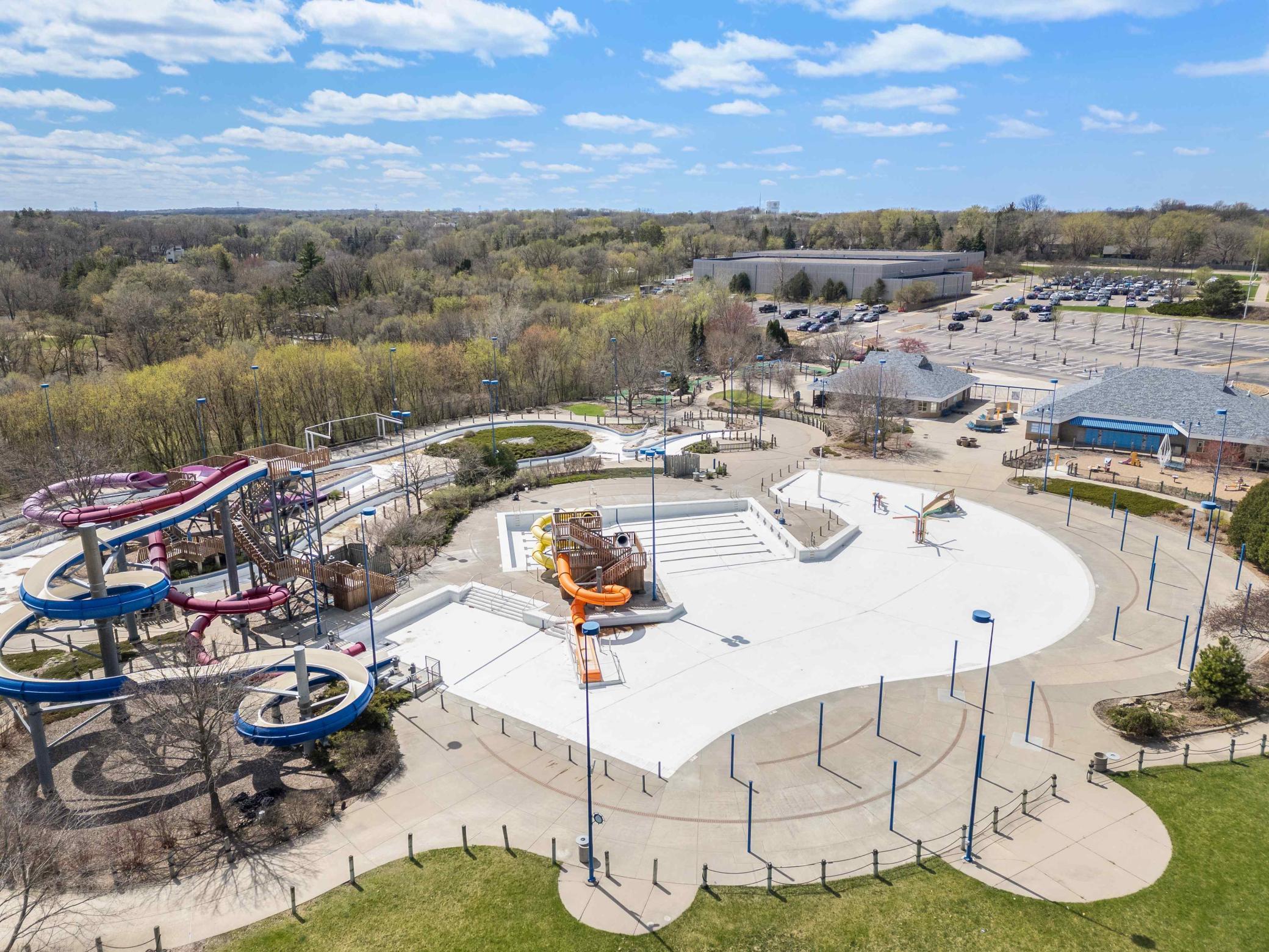 Minutes walk from Cascade Bay Water Park