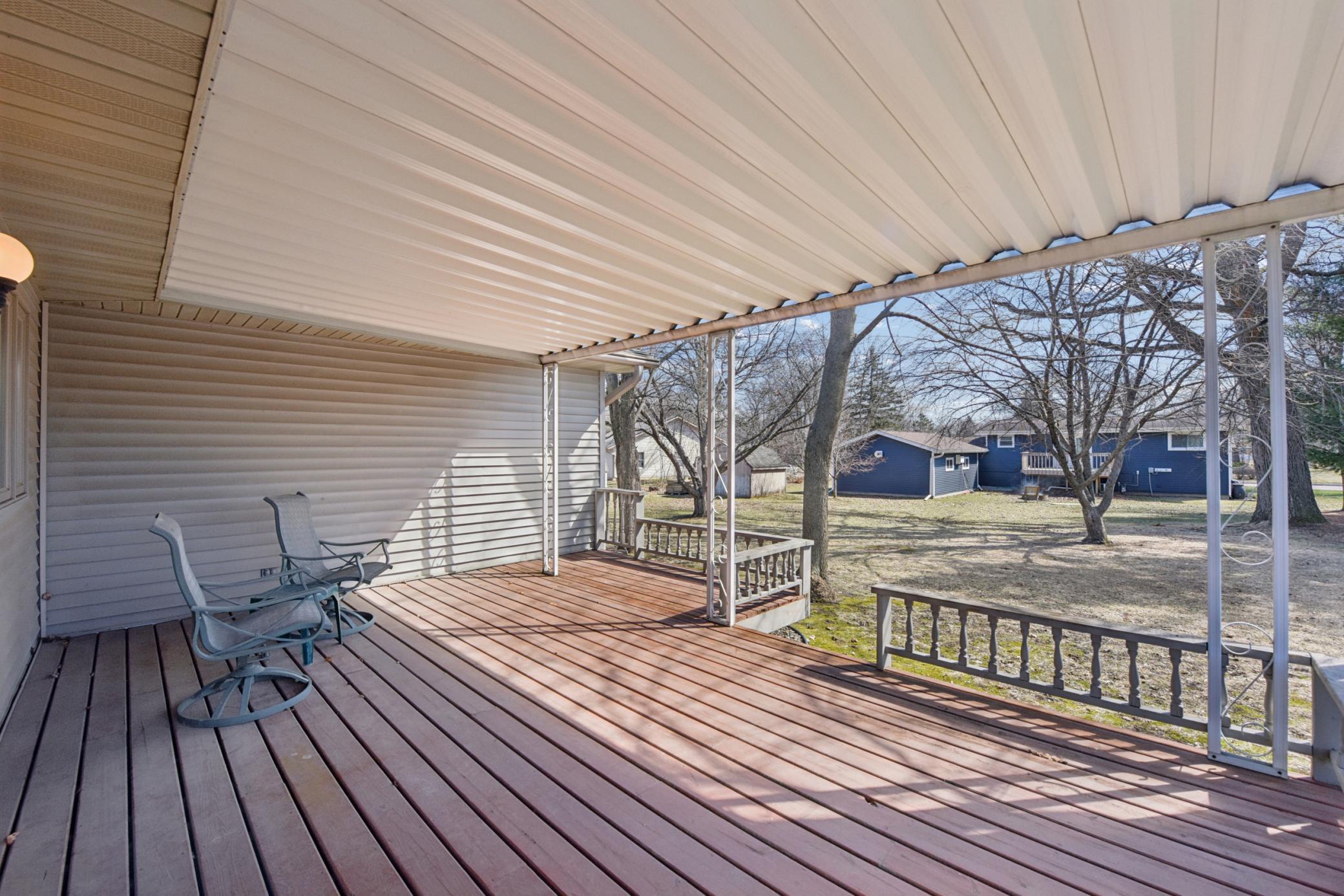 Covered back deck