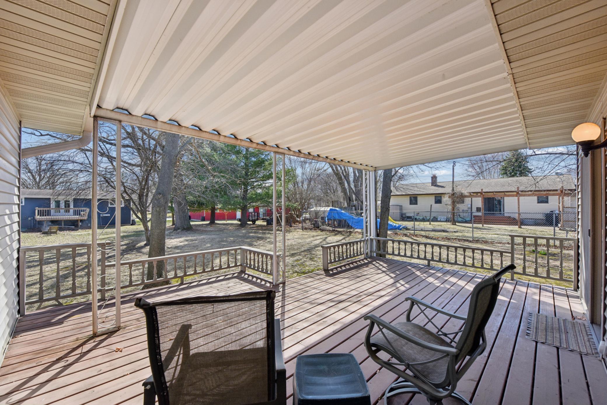 Covered back deck
