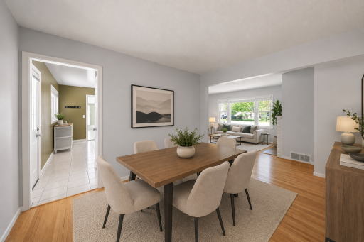 Dining area great for family gatherings and holidays