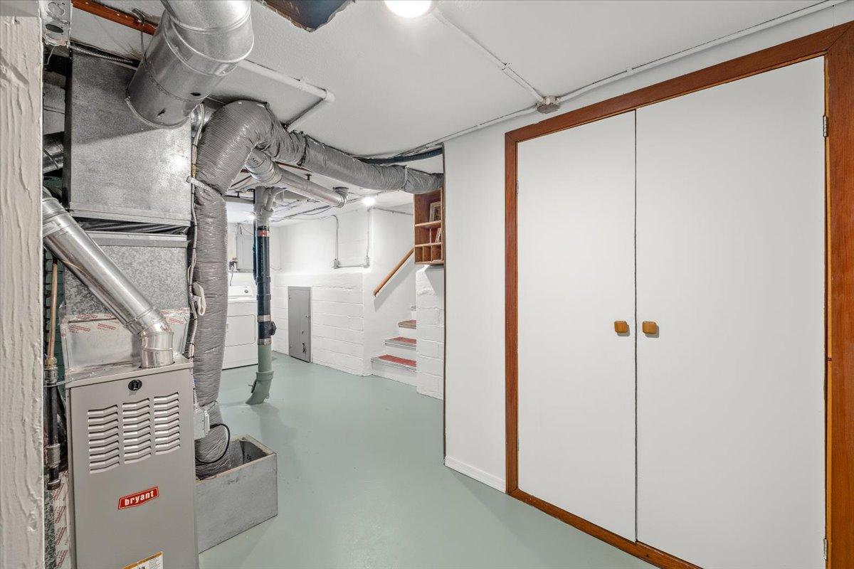 27-5324 Nokomis Ave-0031.jpg