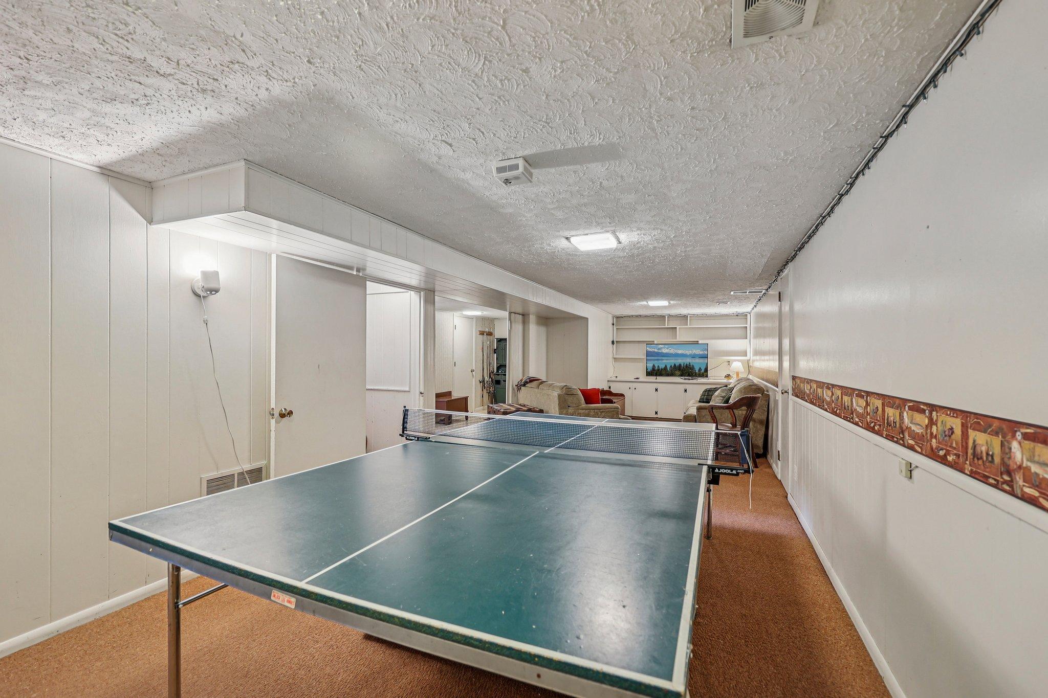 40-web-or-mls-Cedar Crest Rd-S1404-040.jpg