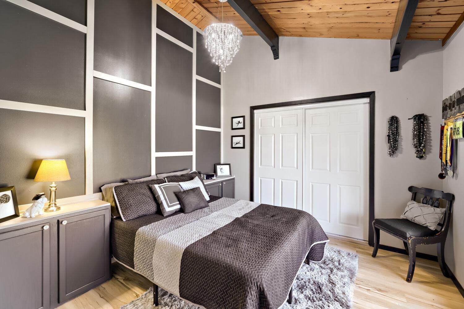 8630 215th St N - Web Quality - 027 - 21 Bedroom.jpg