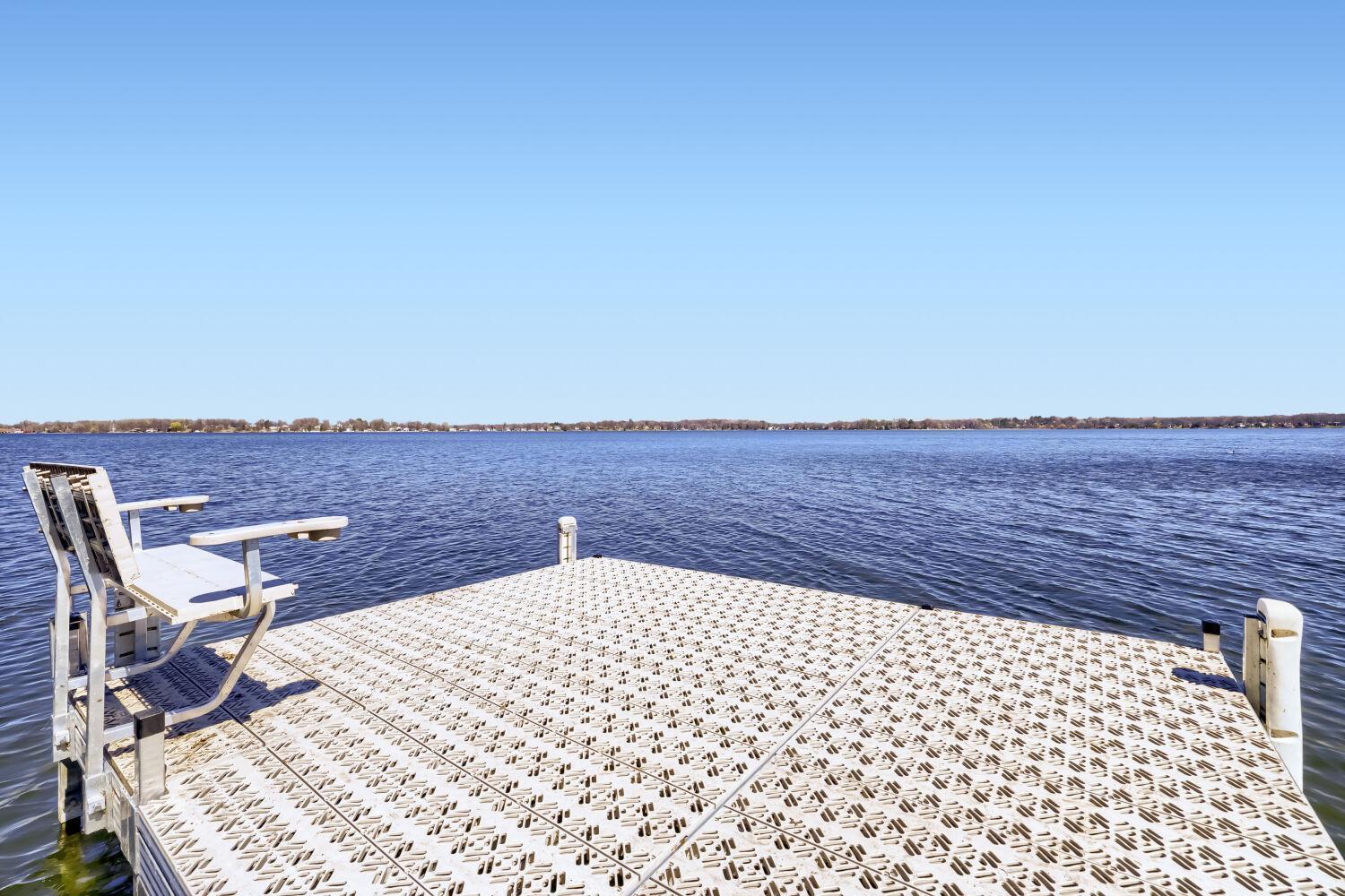 8630 215th St N - Web Quality - 033 - 27 Exterior Rear.jpg