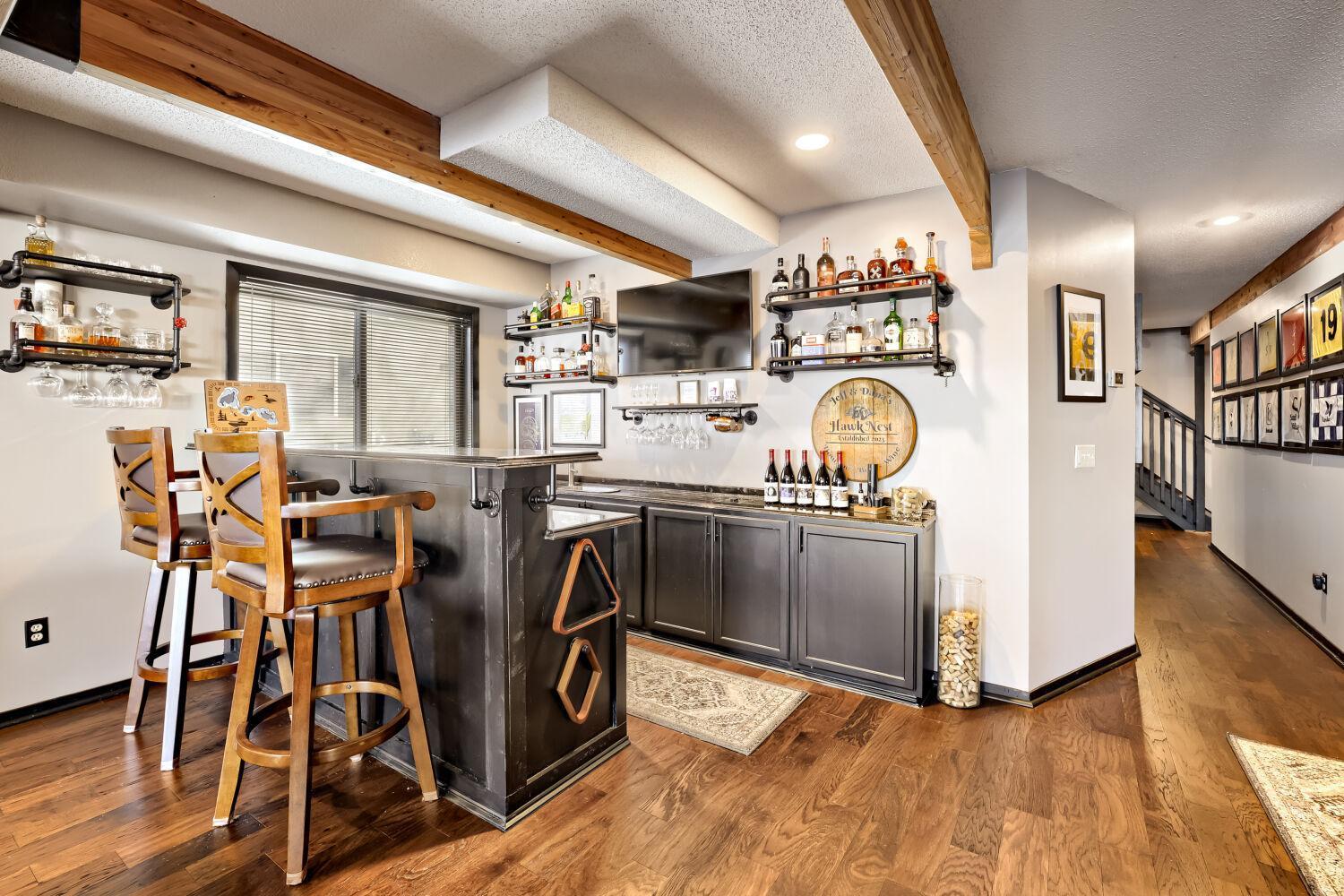 8630 215th St N - Web Quality - 012 - 06 Kitchen.jpg