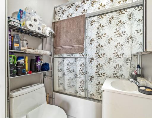 612 Bush Avenue, Saint Paul, MN 55130