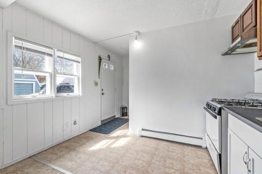 612 Bush Avenue, Saint Paul, MN 55130