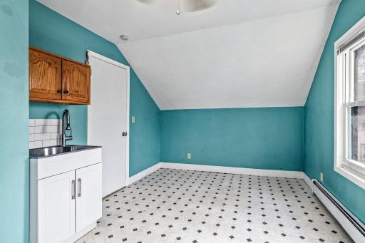 612 Bush Avenue, Saint Paul, MN 55130
