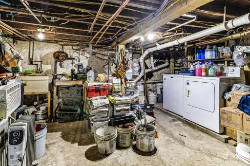 612 Bush Avenue, Saint Paul, MN 55130