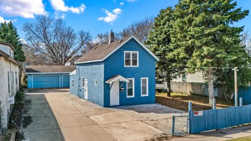 612 Bush Avenue, Saint Paul, MN 55130