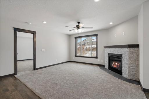 13566 Blackbird Way, Rosemount, MN 55068