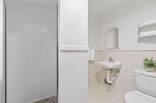 Love the idea of an upper level 3/4 bath with tiled shower.