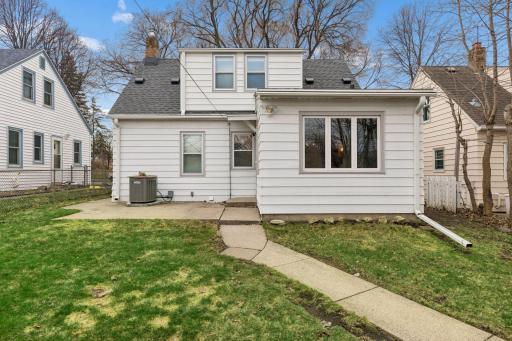 1935 Arlington Avenue E, Saint Paul, MN 55119