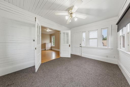 619 2nd Avenue NE, Waseca, MN 56093