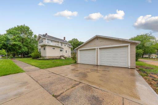 619 2nd Avenue NE, Waseca, MN 56093