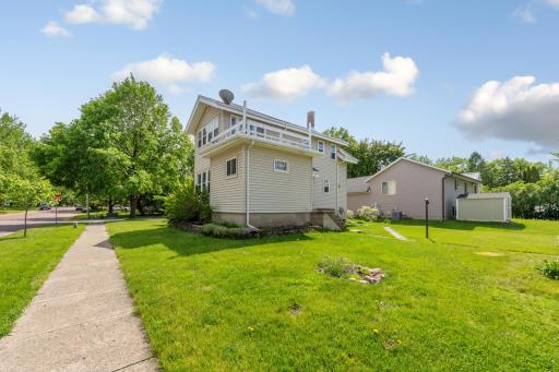 619 2nd Avenue NE, Waseca, MN 56093