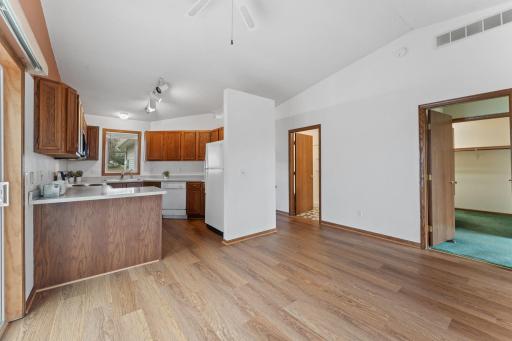 2136 49th Way E, Inver Grove Heights, MN 55077