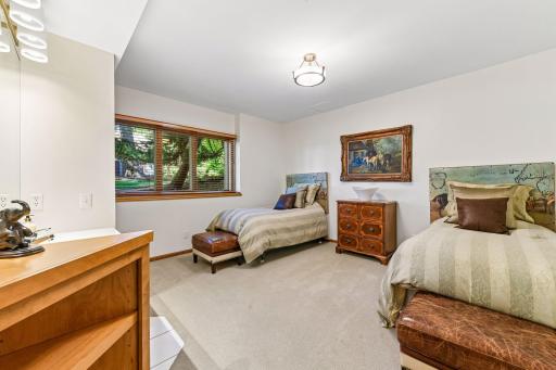 4820 Lodge Lane, Excelsior, MN 55331