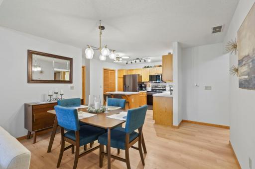 9949 Tamarack Cove, Saint Paul, MN 55125