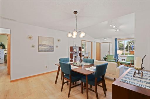 9949 Tamarack Cove, Saint Paul, MN 55125