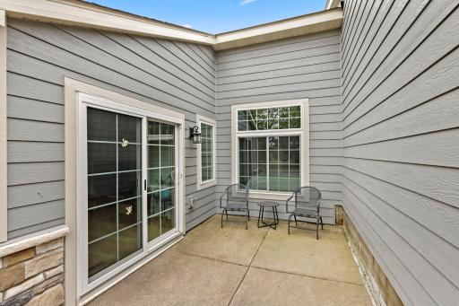 9949 Tamarack Cove, Saint Paul, MN 55125