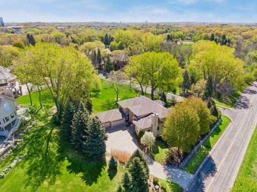A setting that feels like a private retreat, surrounded by nature yet connected to the best of the Twin Cities.