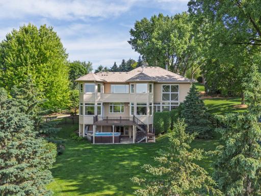 Where architecture meets nature. Woodland vistas, and year-round outdoor living create a lifestyle unlike any other.