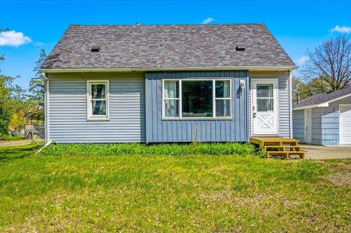 2 Park Drive W, Circle Pines, MN 55014
