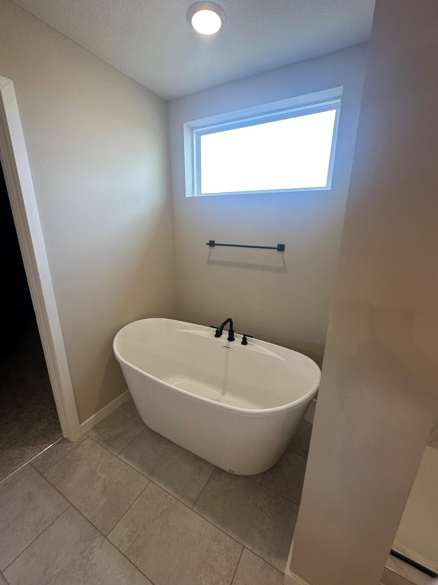 Primary Bath Soaking Tub.jpg