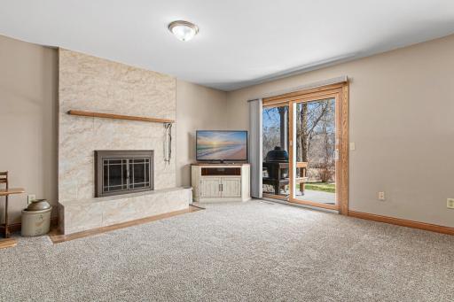 5712 Royal Oaks Drive, Saint Paul, MN 55126