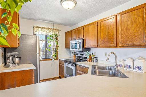 5734 Otter View Trail, 18, White Bear Lake, MN 55110