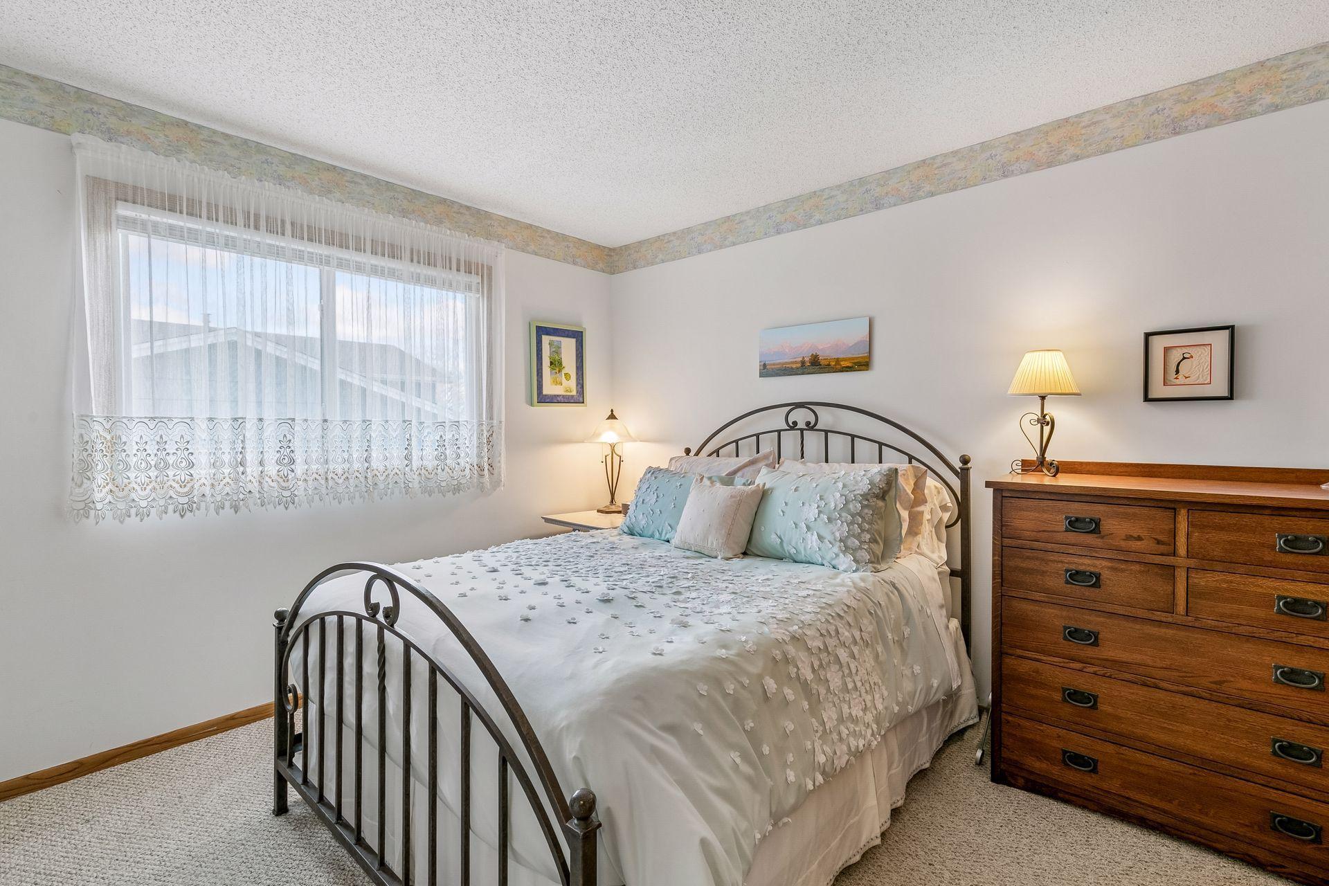 Upper level bedroom 1