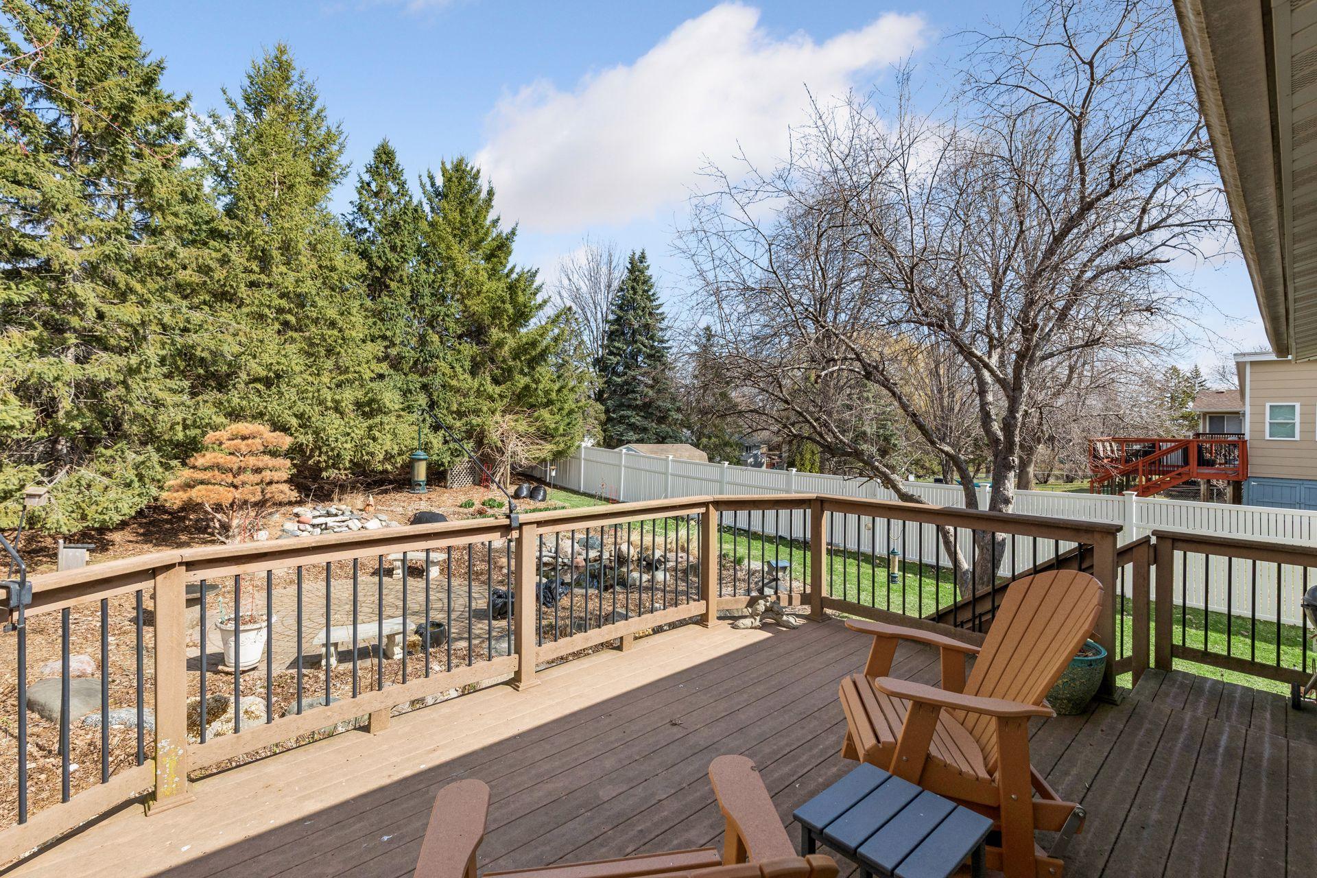 Large Trex deck! Bonus....No painting or staining needed!