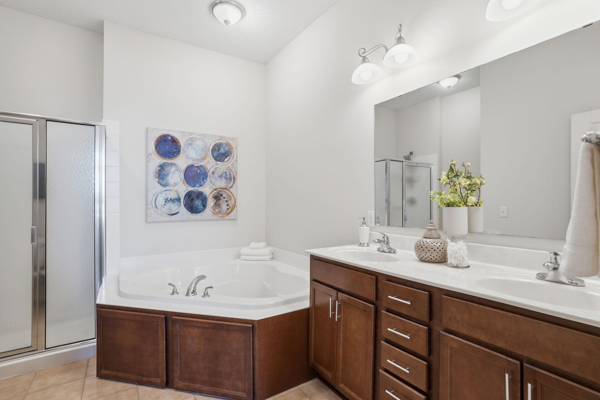 60-web-or-mls-6308 99th Ave N-60.jpg